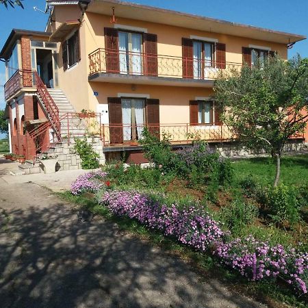 Apartman Dea Crveni Vrh Εξωτερικό φωτογραφία