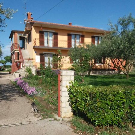 Apartman Dea Crveni Vrh Εξωτερικό φωτογραφία