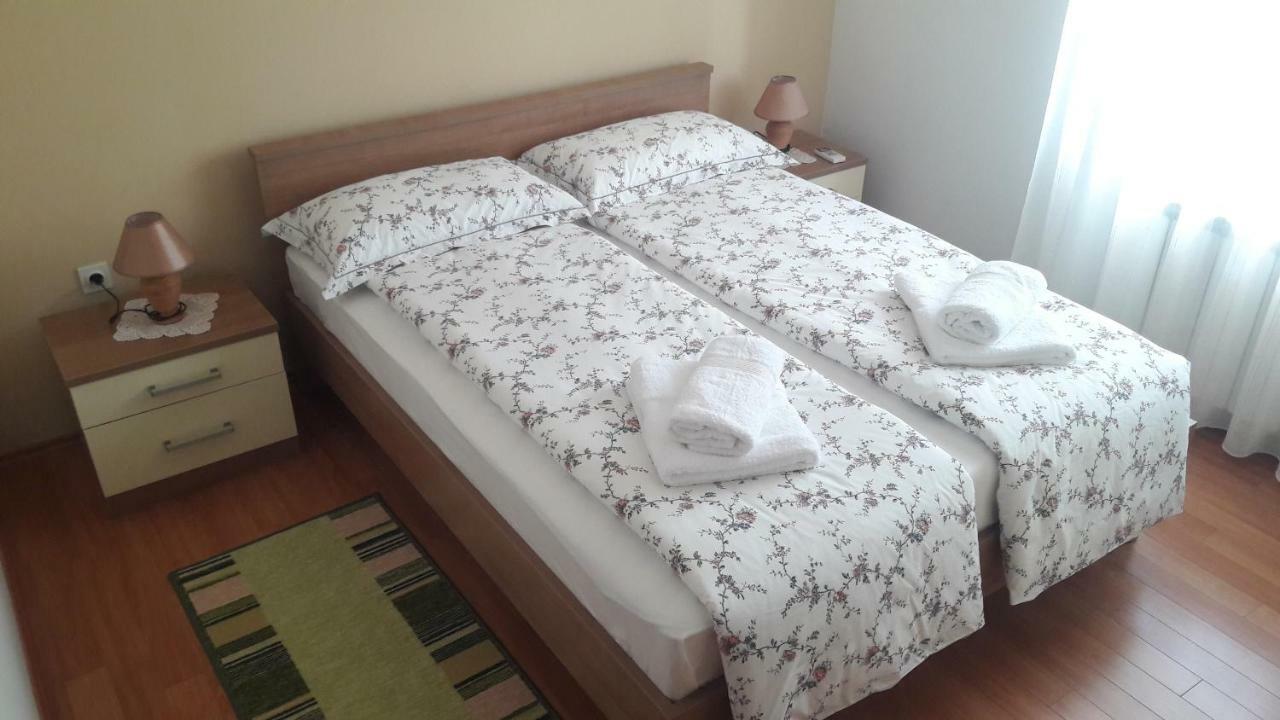 Apartman Dea Crveni Vrh Εξωτερικό φωτογραφία