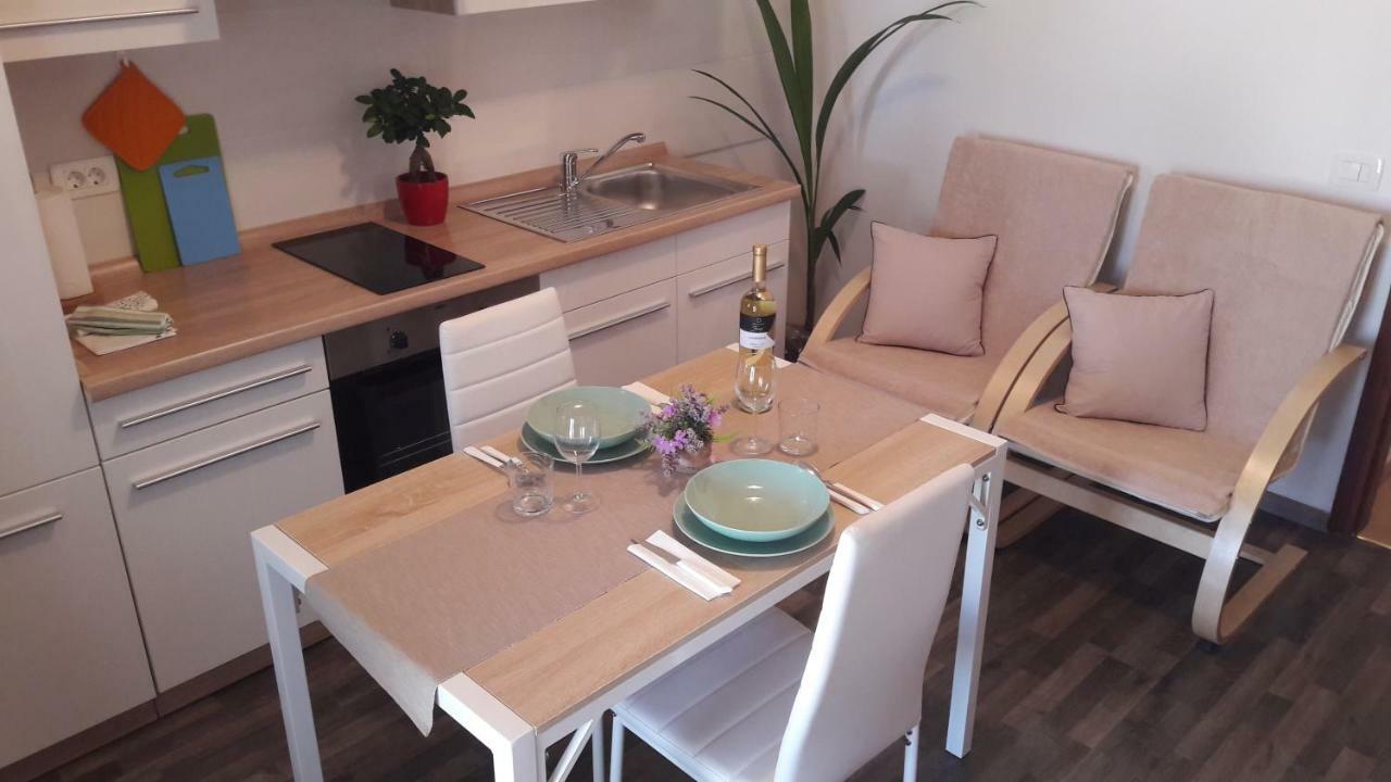 Apartman Dea Crveni Vrh Εξωτερικό φωτογραφία